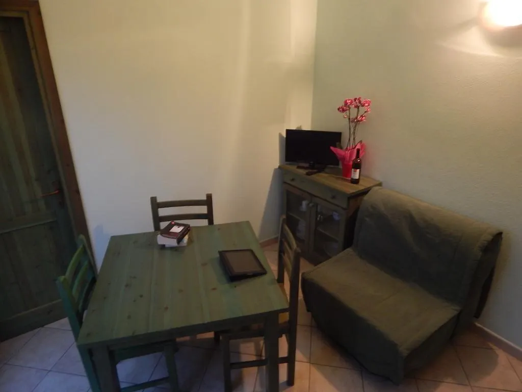 Appartamento Magnolia Cala Liberotto 0*,